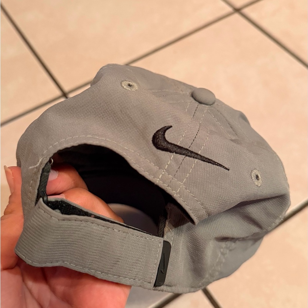 Green Dri-Fit Cap - Picture 4 of 5